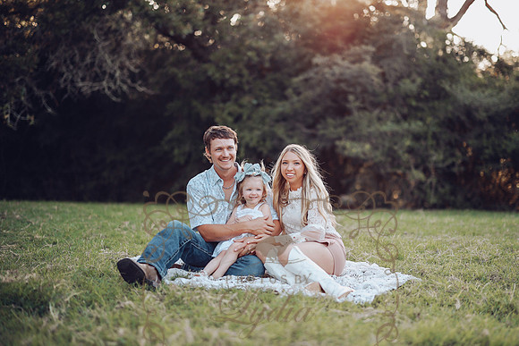 Family-0657