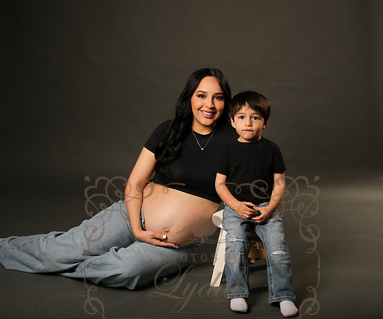 Maternity-111