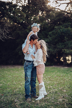 Family-0574