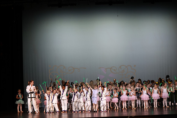 Grand Finale & Awards (95)