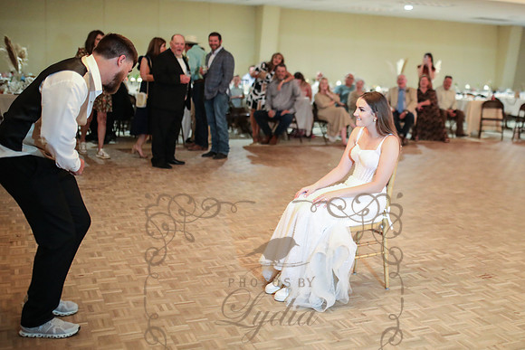Bouquet & Garter-49