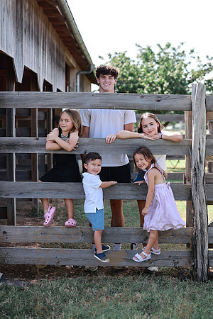 Family-9527