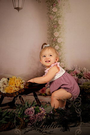 Elly-9466