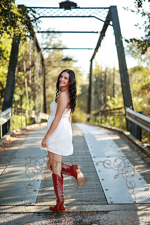 Alaina-7770