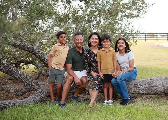 Family (9)