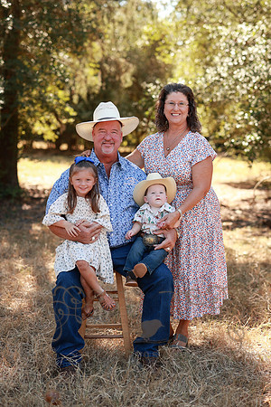 Family-7402