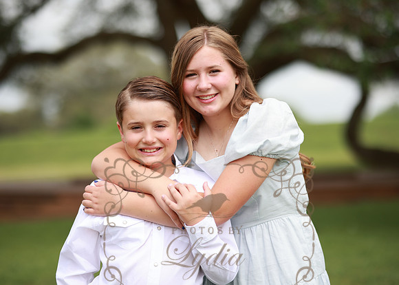 Family-0538