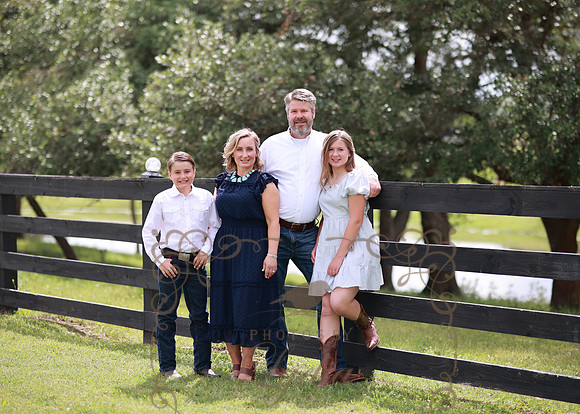 Family-0589