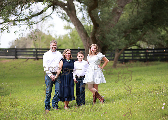 Family-0639