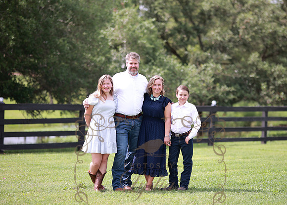 Family-0695