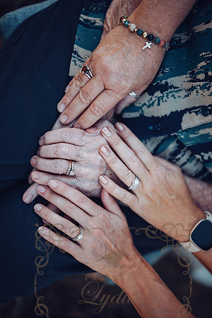 Family-4477