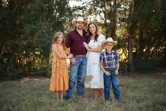 Family-4511
