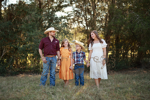 Family-4522