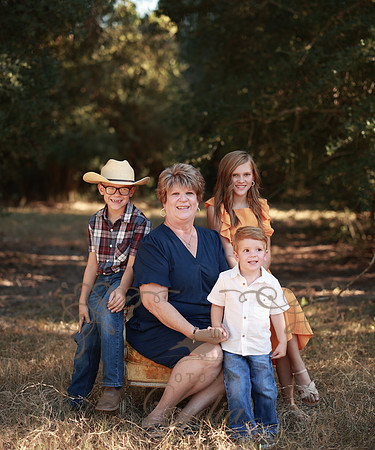 Family-4660