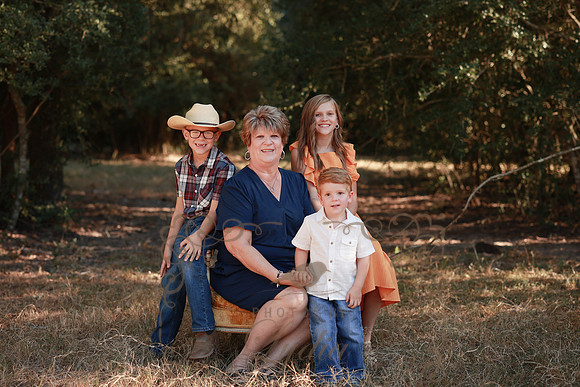 Family-4663