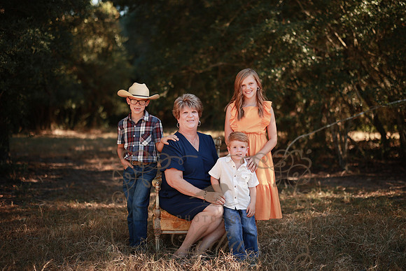 Family-4674