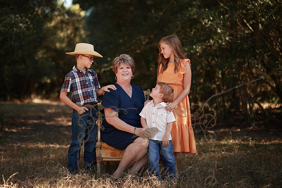 Family-4691