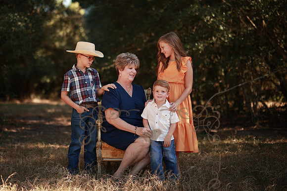 Family-4695