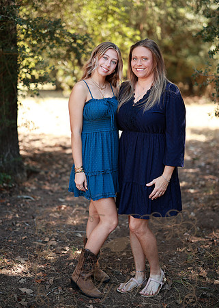 Family-4128