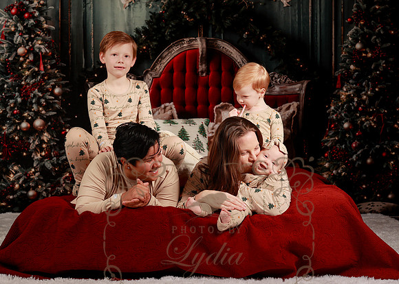 Family-5976