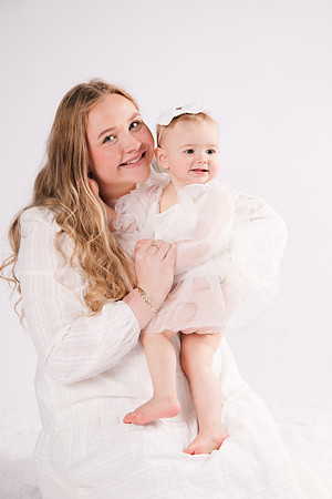 Phoebe-9133