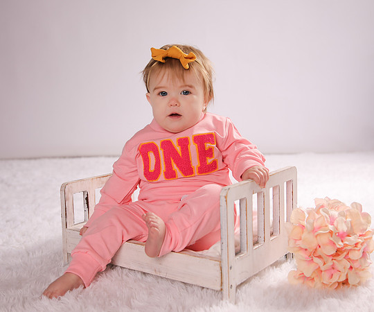Ella-8686