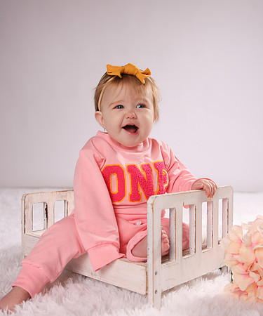 Ella-8712