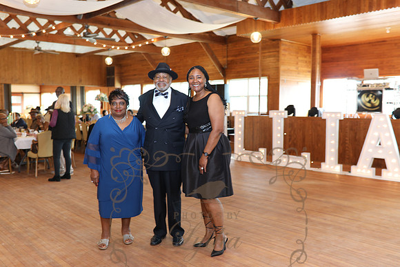 Reception Candids (17)