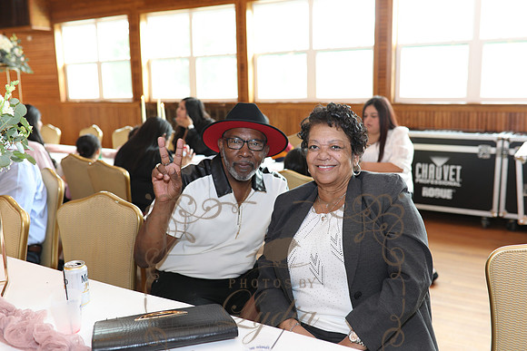 Reception Candids (14)