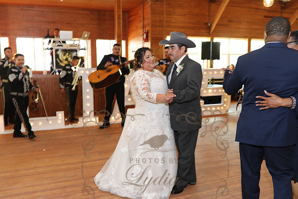 Reception Candids (40)