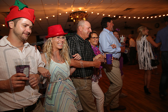 candid dance (33)