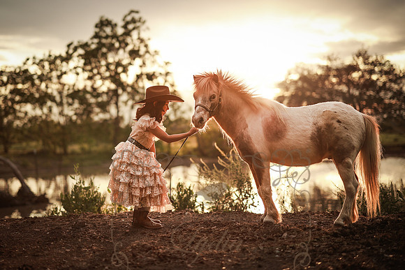Arcelia-34
