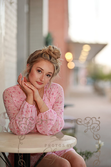 Ella (123)