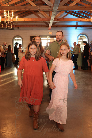 Dances (32)