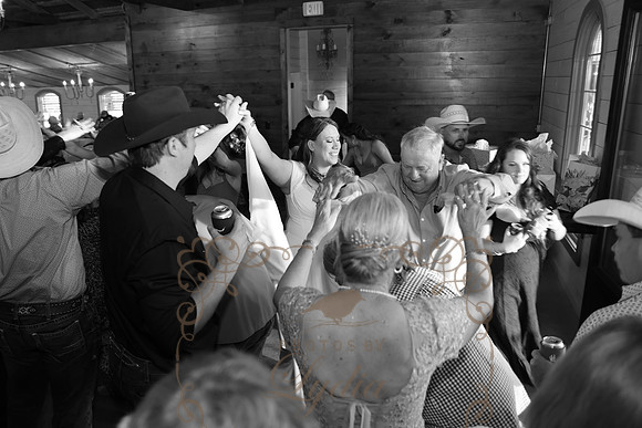 Dances (40)