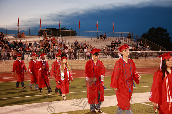 graduation (99)