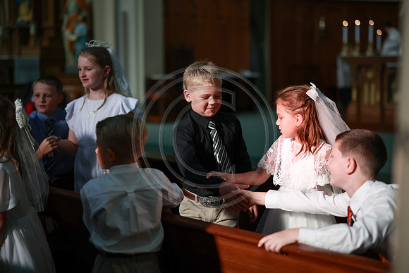 Communion-1708