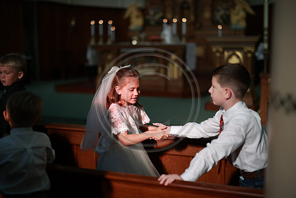 Communion-1707