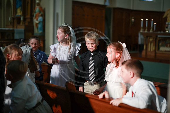 Communion-1713