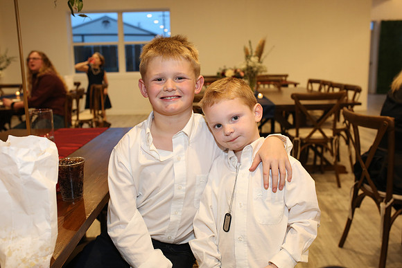 Reception Candids (40)