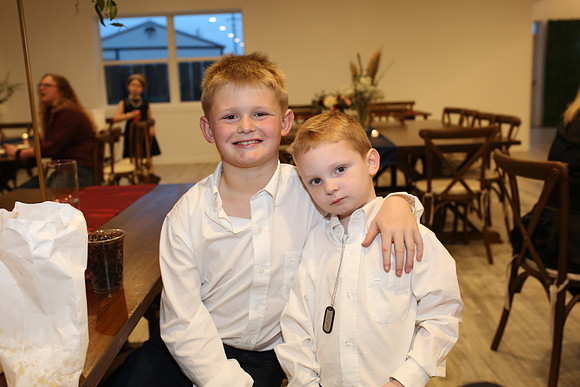 Reception Candids (41)