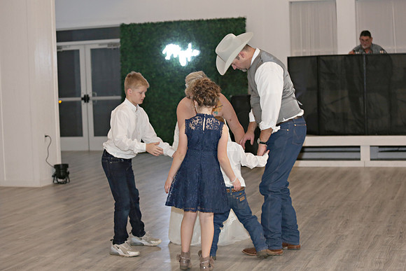 Reception Candids (77)