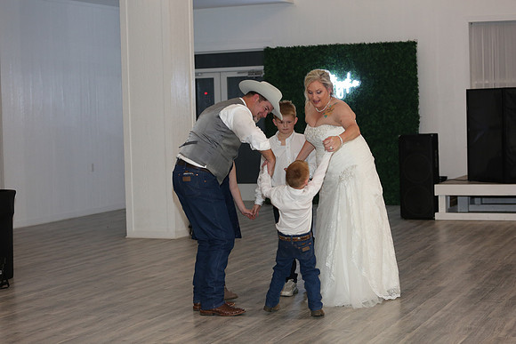Reception Candids (82)