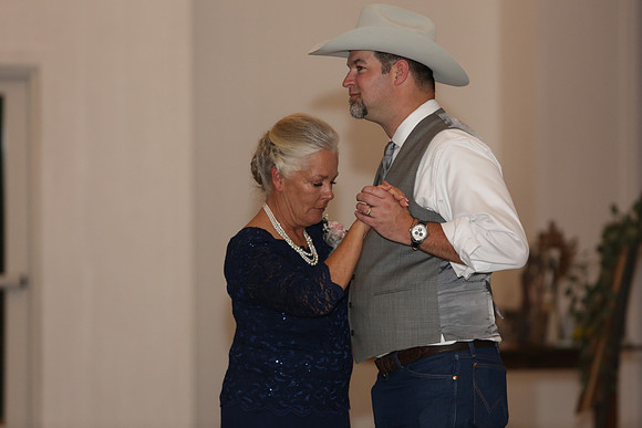 Reception Candids (86)