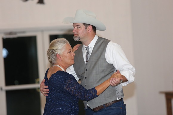 Reception Candids (88)
