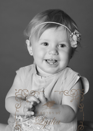 5V3B5925bw