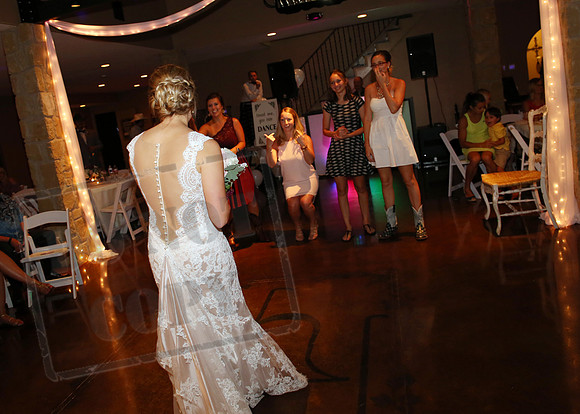 Bouquet & Garter (5)