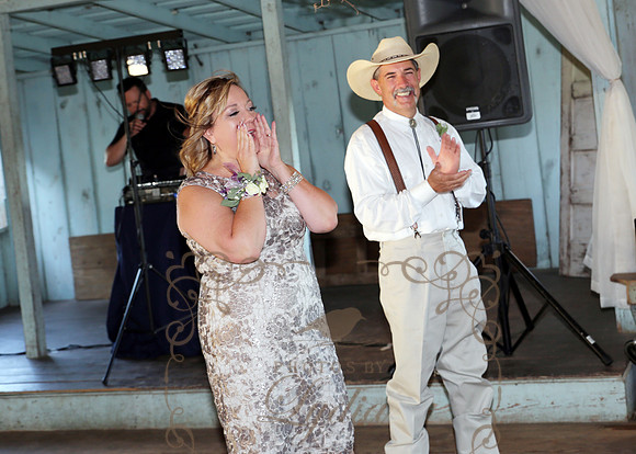 Reception Candids (11)