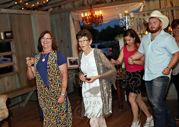 Reception Candids (42)