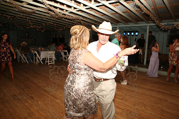 Reception Candids (95)